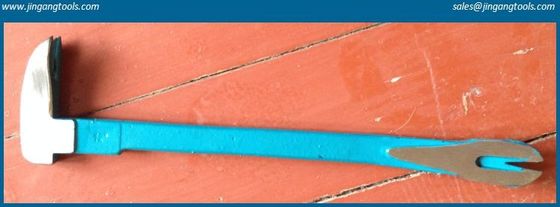 Pry bar with standard claw wrecking bar