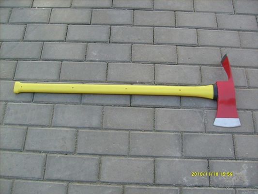 chisel axe with fiberglass handle, 3.5LB axe head, overall length 36"