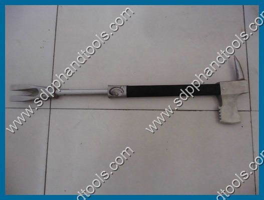 Pry axe with standard claw, handle with a no-slip grip, Size: 28" extended, 18" closed, high quality alloy steel